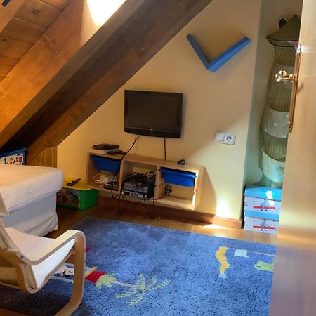Esplendido Atico En Sallent Con Vistas Sallent De Gallego Exterior photo