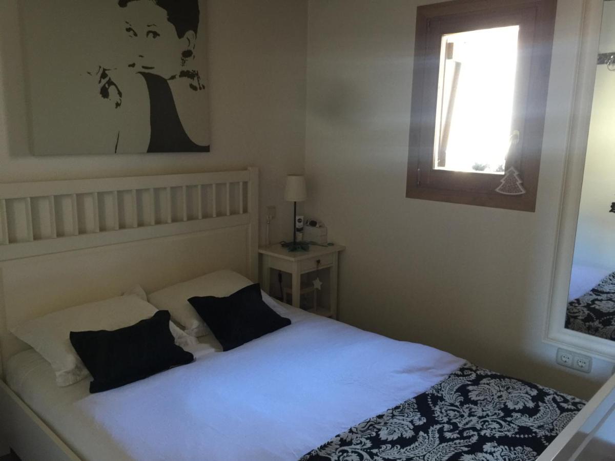 Esplendido Atico En Sallent Con Vistas Sallent De Gallego Exterior photo