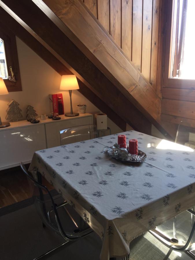 Esplendido Atico En Sallent Con Vistas Sallent De Gallego Exterior photo