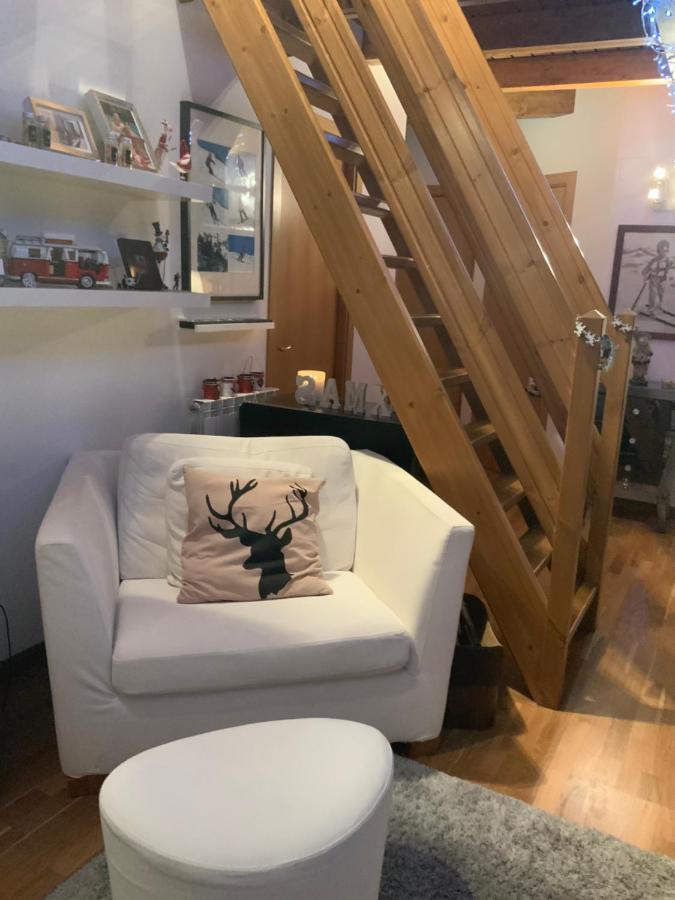 Esplendido Atico En Sallent Con Vistas Sallent De Gallego Exterior photo