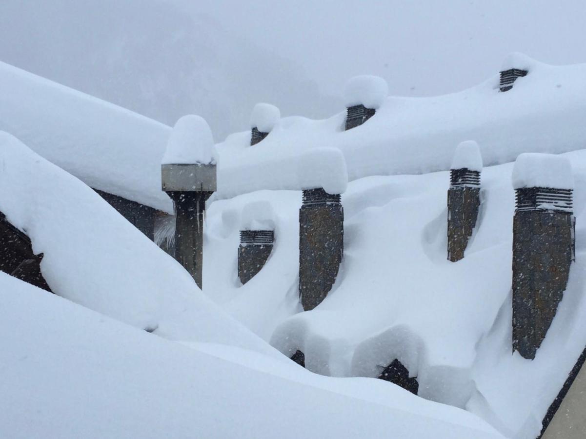 Esplendido Atico En Sallent Con Vistas Sallent De Gallego Exterior photo