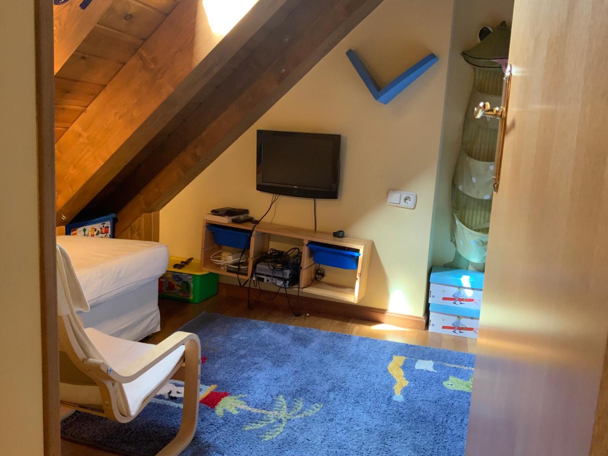 Esplendido Atico En Sallent Con Vistas Sallent De Gallego Exterior photo